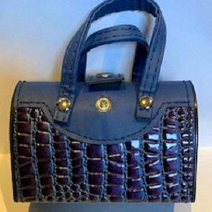 NEW Pursfection Blue Mini-Purse Style Manicure Kits with Mirror Faux Croco